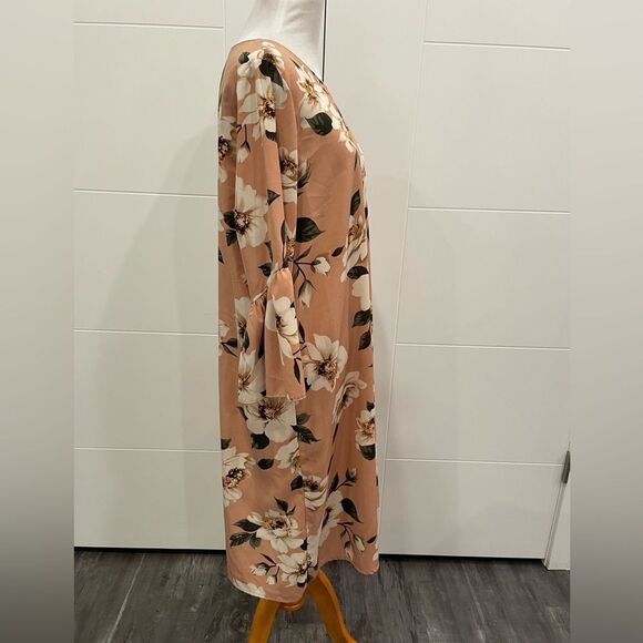 Floral Dress - Picture 3 of 7